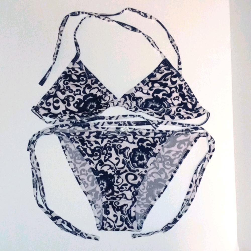 2 Piece String Bikini